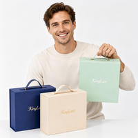 Boîte cadeau rigide pliable sur mesure en carton, avec poignée en cuir PU, fermeture magnétique, pour anniversaire, emballage cadeau en papier pliable