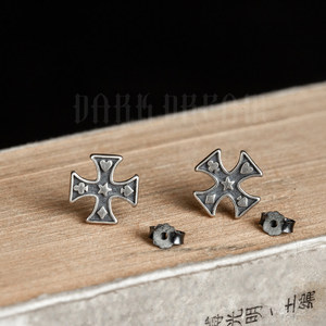 TongLing Vintage Studs Trendy Punk Rock Clip Pendientes para hombre Aro Jtw CZ Drop Dangle Ear Su Precio al por mayor Chicos Black Ear Trendy - Product Image 4