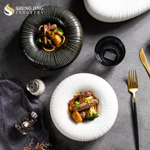 New Ceramic Glaze Round Plate Steak Snacks Creative Horizontal Pattern Black & White Tray Wedding Dishes Restaurant Tableware
