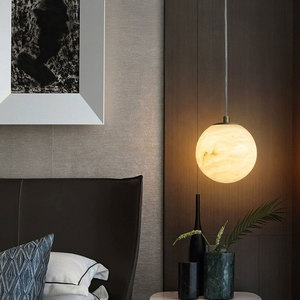 โคมไฟเพดานปรับระดับได้ VH Modern Simple ทำจากทองแดงและหินอ่อน พร้อมหลอดไฟ <span class=keywords><strong>LED</strong></span> ขนาดเล็ก สีทอง เหมาะสำหรับห้องนั่งเล่นและห้องรับประทานอาหารในบ้านพักตากอากาศ - Product Image 5