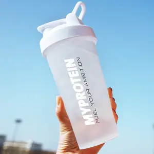 Portable Plastic Drink Sports Shaker Bottle Protein Powder Mixing Bottle Sport Fitness Gym Shaker with Blending Ball