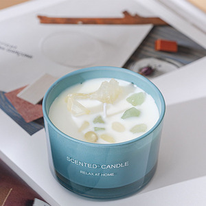 AIKUN - Vela Aromática Decorativa para el Hogar, Regalo de Cumpleaños, Velas Perfumadas de Cera de Soja con Cristales en el Interior - Product Image 1