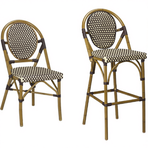 Sedie da Pranzo Stile Bistrot Francese, Design Tradizionale con Telaio <span class=keywords><strong>in</strong></span> Alluminio e Finitura <span class=keywords><strong>in</strong></span> Bambù, <span class=keywords><strong>Sedia</strong></span> Multicolore <span class=keywords><strong>in</strong></span> Rattan per Esterni, Ristoranti e Hotel - Product Image 1