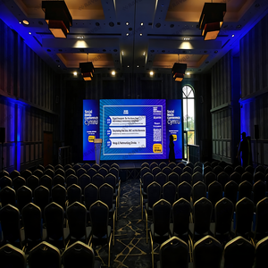 Raybo ऑप्टिफ्लेक्स श्रृंखला इनडोर रेंटल p2.9 की अगुवाई वाली वीडियो वॉल एचडी ने वालेस यूके में सोशल मीडिया बैठकों के लिए प्रदर्शन किया - Product Image 3