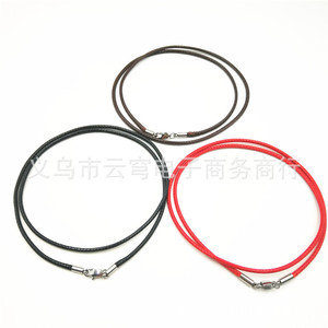 Collier en cordon rouge 2 mm avec boucle carrée en acier inoxydable, bijou unisexe, cordon de pendentif, origine Yiwu - Product Image 4