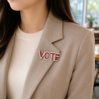Broche personnalisée en perles pour vote de la Sororité grecque, motif lettre rouge DST, bijou pour cadeau d'anniversaire