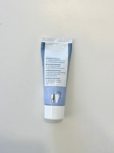 Dentifrice <span class=keywords><strong>Crème</strong></span> <span class=keywords><strong>Visage</strong></span> Nettoyant en Profondeur, Blanchissant les Dents Jaunes, Éliminant la Mauvaise Haleine et Éclaircissant les Gencives - Meilleure Vente - Product Image 1