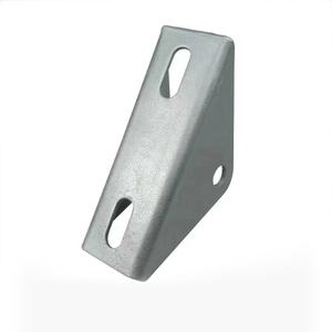 Support pv <span class=keywords><strong>triangle</strong></span> <span class=keywords><strong>photovoltaïque</strong></span> en aluminium à 4 trous pour panneaux solaires support de montage au sol pour toit - Product Image 3