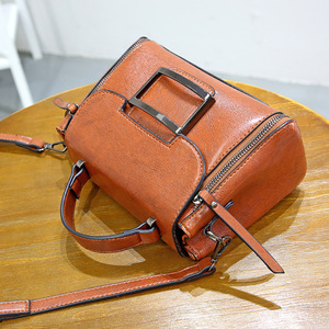 กระเป๋าสะพายข้างแฟชั่นหนัง PU ลายสก๊อตกระเป๋าสะพายข้างแบบลำลอง - Product Image 3
