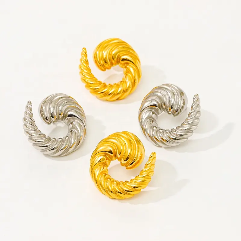 Tendenze dei gioielli in oro 2024 regalo di san valentino orecchini a borchie in acciaio inossidabile con filo ad angolo Vintage