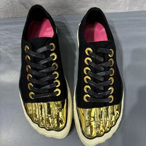 <span class=keywords><strong>Scarpe</strong></span> Comode Antistatiche Traspiranti e Durevoli con Decorazione in Metallo Dorato, Allacciatura e Design alla Moda Europeo-Americano 2025 - Product Image 4