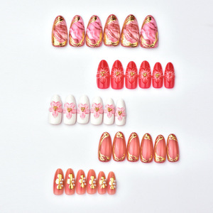 Vente en gros de faux ongles en ABS faits à la main, 30 pièces, sculpture florale 3D, amande, faux ongles de luxe pour les doigts - Product Image 6