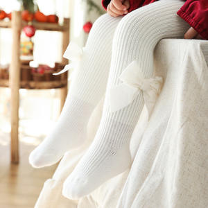 Jolis collants d'hiver avec nœud papillon pour bébé fille, bas en tricot doux pour bébé, bas de noël pour nouveau-né - Product Image 5