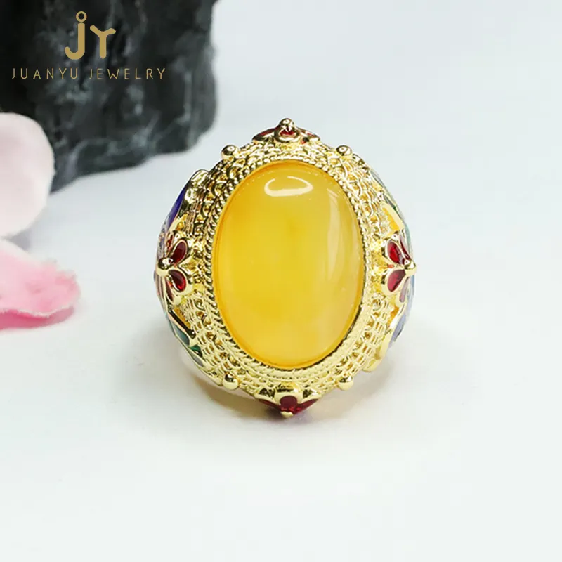 Flower Shape High Quality Amber Rings Natural Stone Amber Rings Fashion Gold Plated Brass Gemstone Diamond Finger Rings