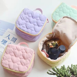 Bolsa de Maquillaje Coreana Linda y Moderna, Bolsa de Viaje Portátil de Gran Capacidad, Bolsa de Aseo - Product Image 1