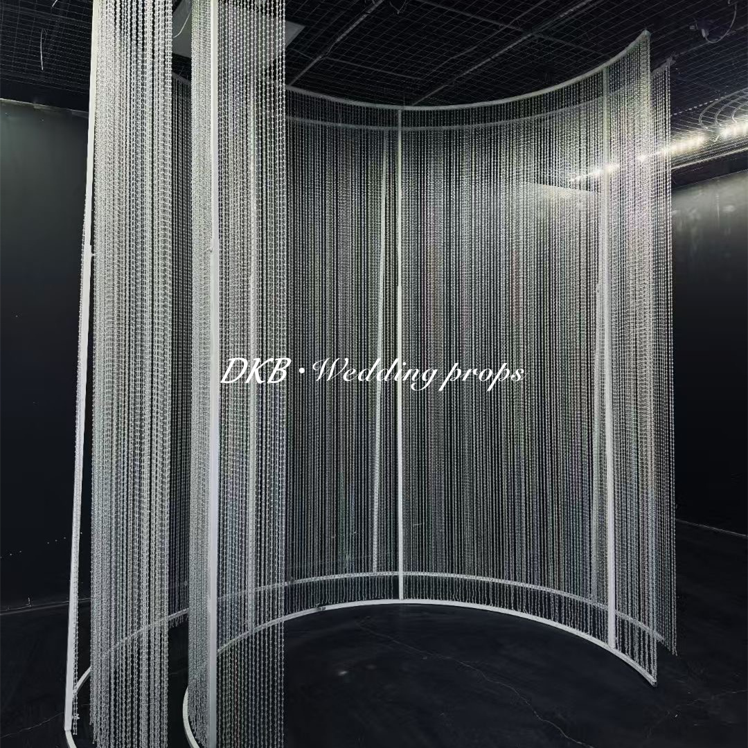 New Arrival Elegant Modern Simple Ceiling Acrylic Crystal Beaded Curtain Doorway Wedding Party Event Decorations Customized