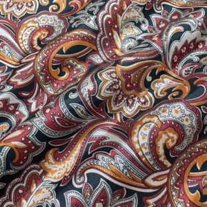 Vải lót polyester in họa tiết Paisley, bán trực tiếp từ nhà máy, chất liệu nhẹ, dùng may vest, thiết kế logo tùy chỉnh - Product Image 2