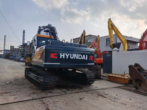 Excavatrice Hyundai 225LC d'occasion en bon état, excavatrice sur chenilles d'origine Hyundai 225lc avec une grande efficacité de travail - Product Image 3