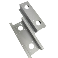Service de fabrication sur mesure de pliage et de moulage de tôles métalliques de petite taille