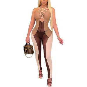 จั๊มสูทตาข่ายผู้หญิงแบบสั่งทำพิเศษ ปี 2026 แบบไร้สายรัดรูปทรงบอดี้คอน ชุดเดรสซีทรูสำหรับออกงานกลางคืน เอวทรงธรรมชาติ - Product Image 3