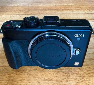 DF Wholesale DMC-GX1 16mp Black Camera -in Very Good Working Order Full Hd Live MOS Mirrorless Digital Camera - Product Image 5