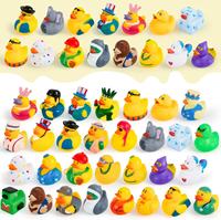Canard en caoutchouc en plastique, cadeau promotionnel pour festival, avec cheveux et robe, canard de bain en vinyle élégant, en vrac, 2 pouces, canard en caoutchouc assorti