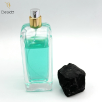 Desain Khusus pada Bagian Bawah Botol Parfum Kaca 50ml Kemasan Kosmetik Berkualitas Tinggi Leher Crimp Tersedia dalam Stok dengan Tutup Batu