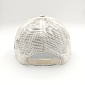 Casquette Trucker 5 Panneaux en Tissu Oxford Chevron Dobby avec Mousse, Couleur Unie, Maille Respirante, Logo Personnalisé, 70 Couleurs, Plage, Hip Hop, Vente en Gros OEM - Product Image 6