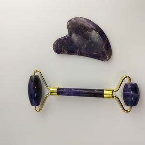 Set de Rodillo Facial de Amatista y Gua Sha, Hermoso Set de Rodillos de Masaje de Jade y Cuarzo Rosa - Product Image 1