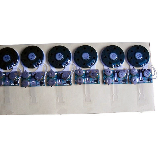 Manufacturer high quality music voice module board ic sound chip music cob module for packaging card