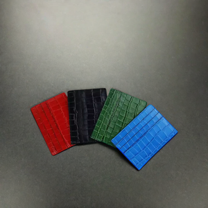 Portefeuille de luxe personnalisé en cuir à motif de crocodile véritable unisexe mince et minimaliste porte-cartes de crédit porte-cartes d'identité - Product Image 2