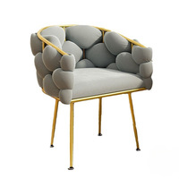 Chaise de salle à manger en tissu de luxe nordique avec accoudoirs et pieds en métal, personnalisable, chaise tout-en-un pour maquillage/onglerie, pour la maison/le café
