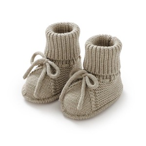 Chaussons tricotés doux pour bébé - Mélange de coton chaud, joli nœud décoratif, chaussures de berceau pour nouveau-né - Product Image 4