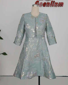Robe élégante pour femmes grandes tailles, deux pièces, de haute qualité, idéale pour l'église - Product Image 3