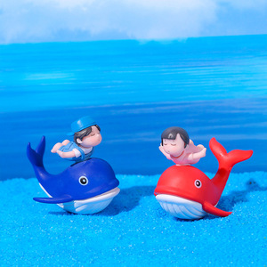 Figuras de pareja de delfines, adornos en miniatura, decoraciones de resina de PVC para acuario, decoraciones para exhibición en tanque - Product Image 1