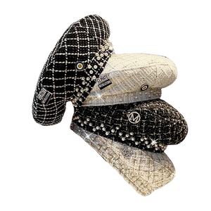 Vente en gros de perles de mode coréennes noires pour l'hiver Chapeau béret pour femmes de nouvelle couleur personnalisé de conception propre Chapeau béret en perles - Product Image 6