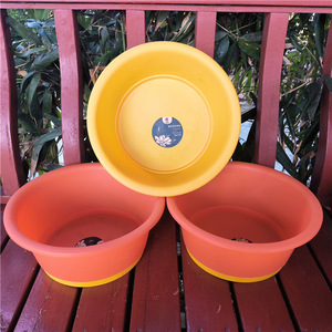 Bassine en plastique bicolore ronde, petite et épaissie, pour la maison, pour le lavage des vêtements de bébé et des légumes - Product Image 1