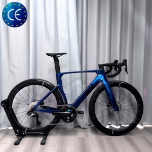 Bicicleta de Carretera de Carbono Completo CE Kozo1 SuperLight R8170 <span class=keywords><strong>Ultegra</strong></span> Di2 de 24 Velocidades con Ruedas de Carbono, Manillar Integrado, Freno de Disco y Eje de Pedalier T47 para Carreras - Product Image 1