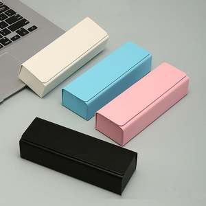 Boîte à lunettes carrée rigide résistante à la pression, personnalisable avec logo, pour hommes et femmes, en cuir PU coloré - Product Image 1