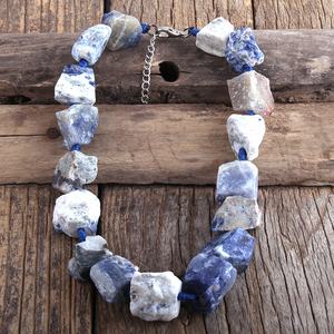 قلادة نسائية بوهو ، قلادة جذابة ، قلادة كبيرة مكتنزة طبيعية غير منتظمة ، قلادة ضيقة معقودة - Product Image 6