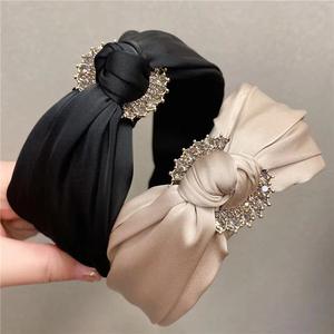 Lady yeni gelişmiş anlamda düğüm Hairband moda geniş kenar yüksek doku saten kafa çember kız kore sosyetik Rhinestone Hairband - Product Image 2