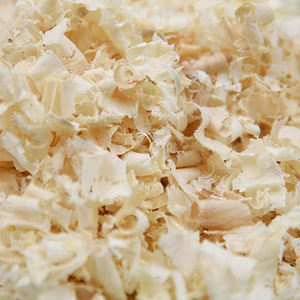 Flocons de bois de pin 100 % naturels et écologiques de Dongnai PETS Factory, sans poussière, contrôle des odeurs amélioré, bonne absorption d'eau pour petits animaux - Product Image 5