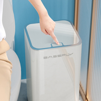 Poubelle carrée en acier inoxydable à pression avec une capacité de 18 L pour la salle de bain, la cuisine, le bureau et une utilisation intérieure/extérieure