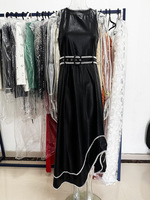 Robe en cuir pour femme de haute qualité, coupe ajustée, style moderne et élégant, vente en gros