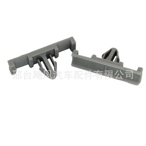 Collier de serrage simple en plastique Hurricane Auto Parts pour faisceau de câbles industriel Chevrolet et fixation de tuyau d'huile - Product Image 4