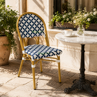 Chaise de salle à manger HappyLife à dossier tressé floral, style bambou, bleu marine et blanc, pour patio extérieur