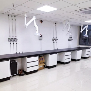 Mesa de Laboratorio de Acero de Alta Calidad con Estructura en C/H/O/Z, Mesa de Trabajo Comercial para Laboratorio con Fregadero - Product Image 1