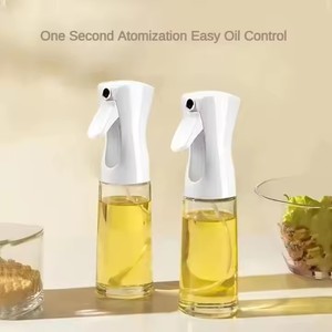 Accessori da Cucina: Bottiglia Spray in Plastica per Olio, Aceto e Salsa di Soia, Ideale per Campeggio, Barbecue e Cottura - Product Image 3