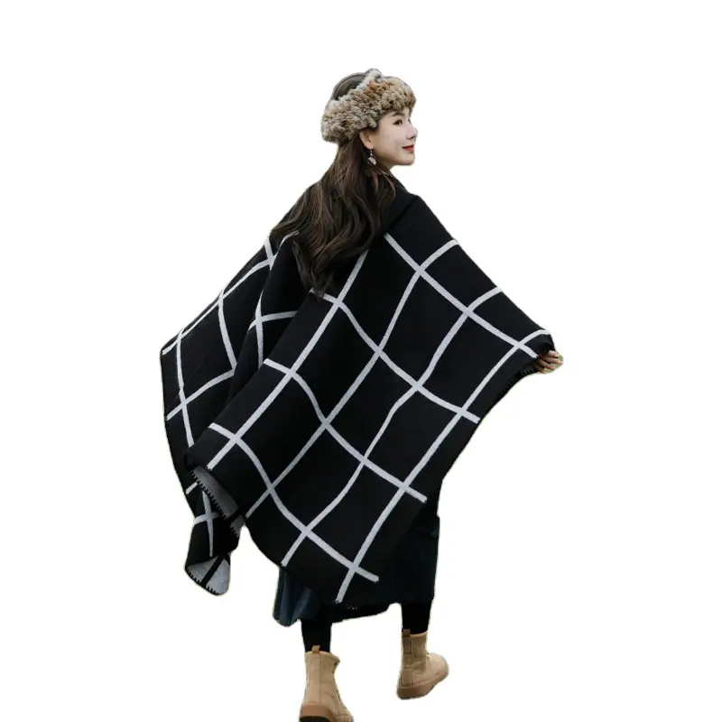 Vendita calda di lusso donna Golf felpa con cappuccio manica lunga scialle in acrilico con motivo a foglia floreale per donna adulto decorazione invernale