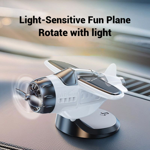 Nouvel Avion Rotatif Solaire Créatif pour Voiture, Ornement Décoratif Oscillant en ABS pour Console Centrale - Product Image 4